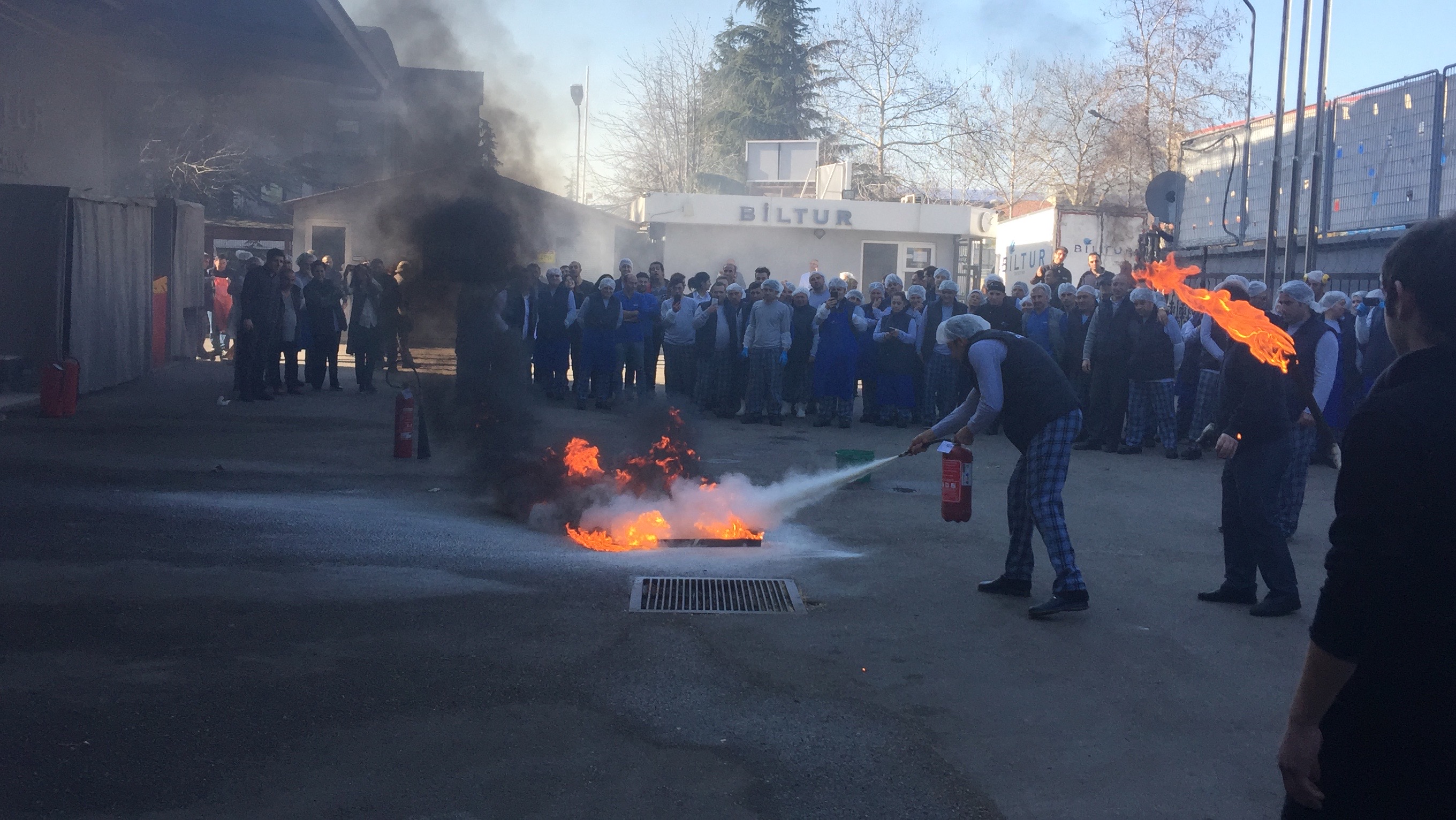 Yangin Tatbikatı Eğitimi